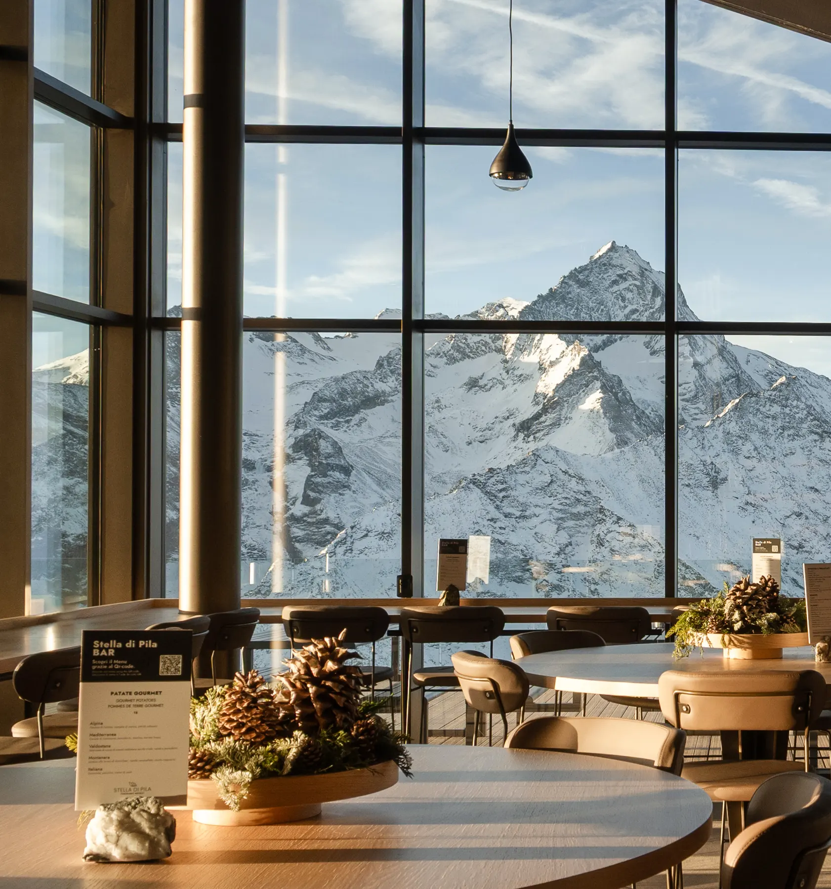 Interno del Panoramic Bistrot